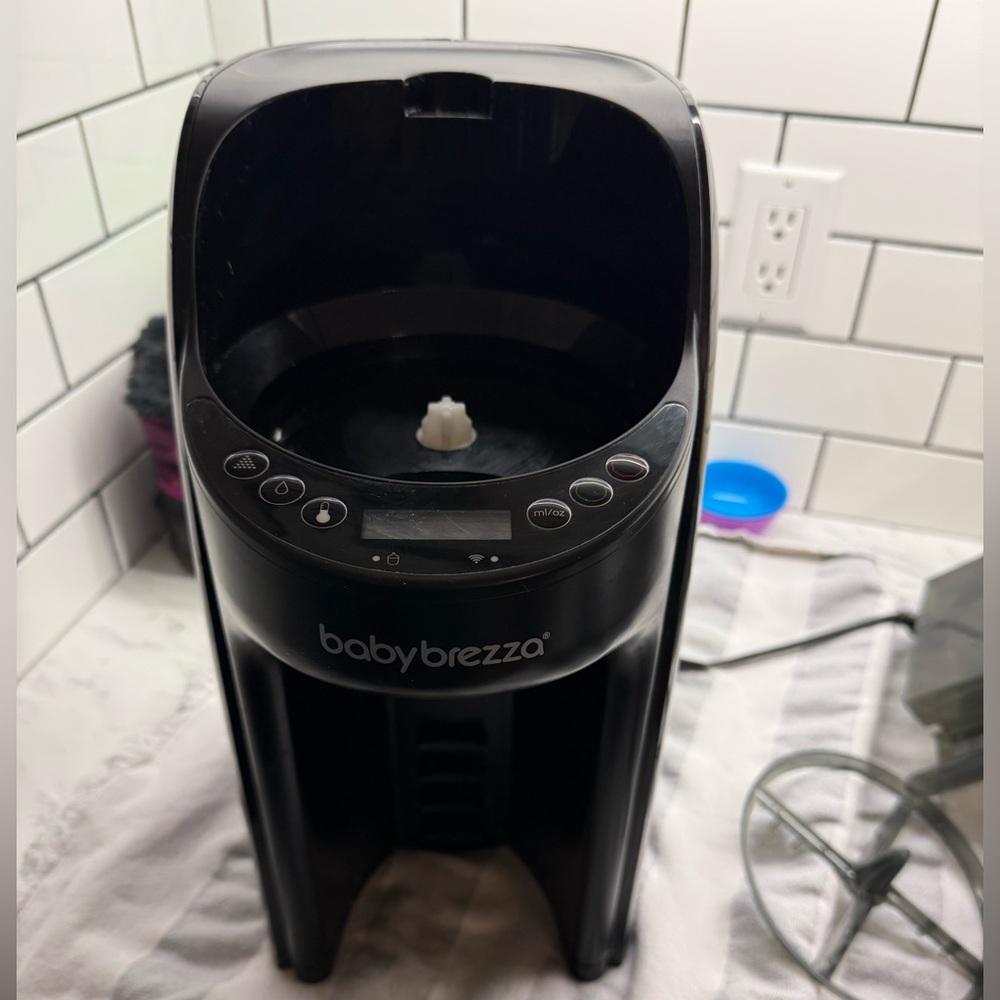 Baby brezza bottle maker